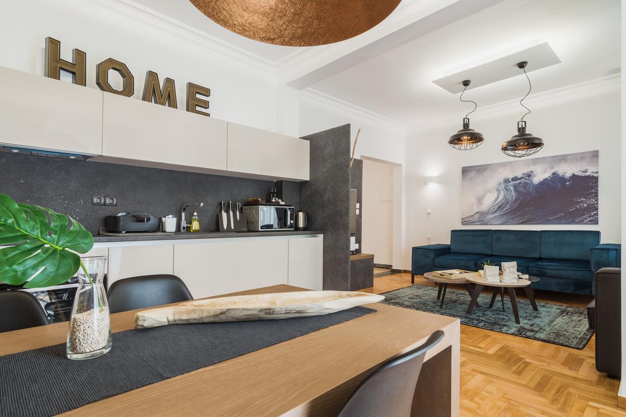 Acropolis Executive Suite Athens Ngoại thất bức ảnh