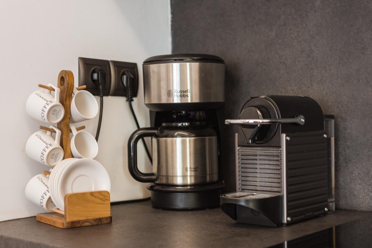 Acropolis Executive Suite Athens Ngoại thất bức ảnh