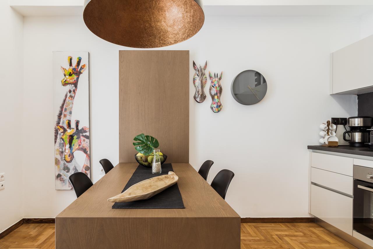 Acropolis Executive Suite Athens Ngoại thất bức ảnh